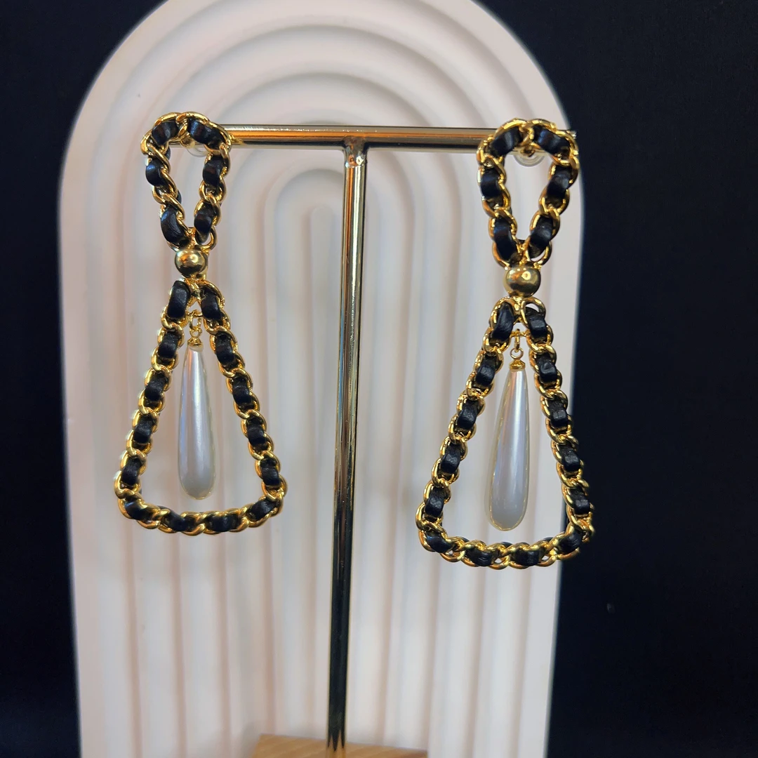 铜合金皮质耳饰 哈尼西牧时尚百搭华丽耳钉#0007996