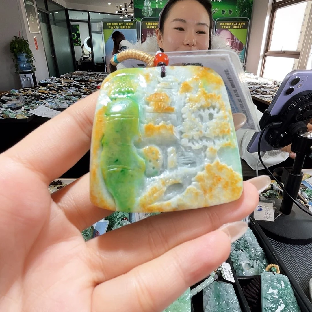 颈饰未镶嵌翡翠一