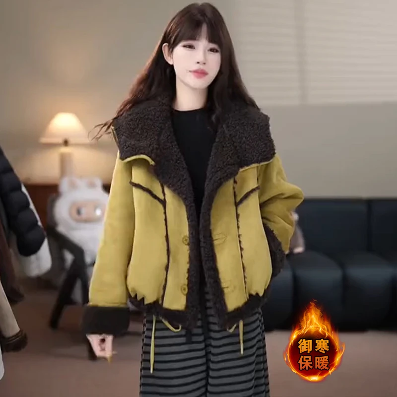 时尚拼接一体绒短款外套女2025冬季新款双面穿减龄百搭夹克外套潮