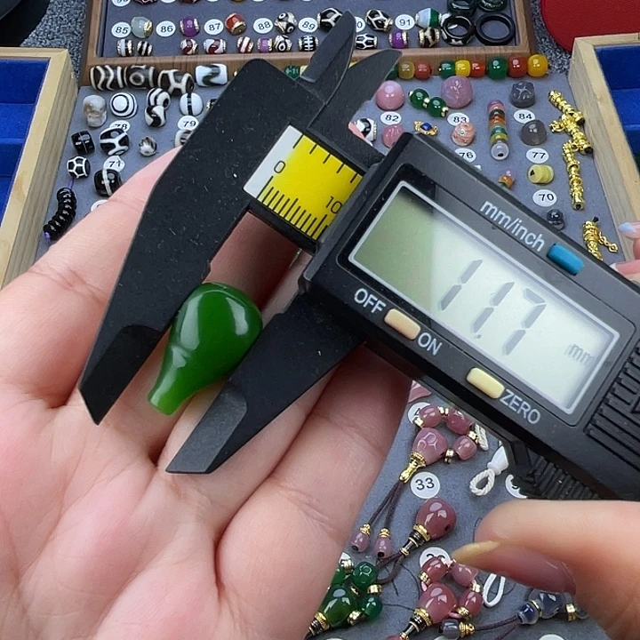 玛瑙/玉髓未镶嵌饰品