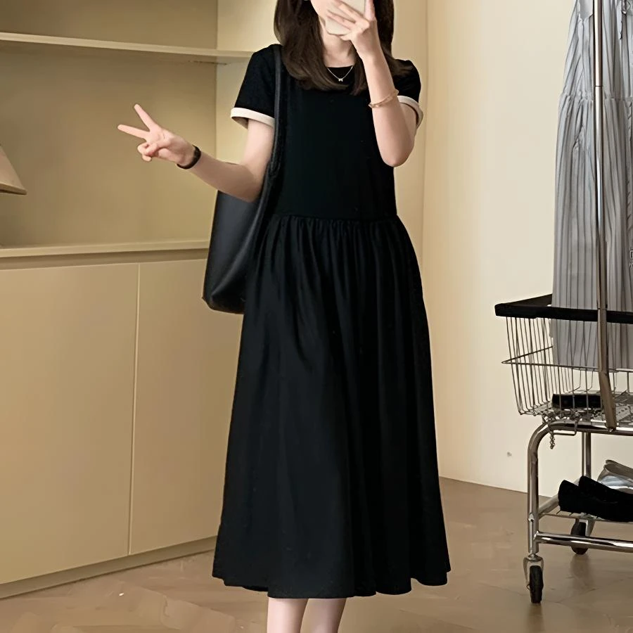 法式气质黑色圆领短袖连衣裙女夏季大码高腰显瘦百搭遮肉A字长裙