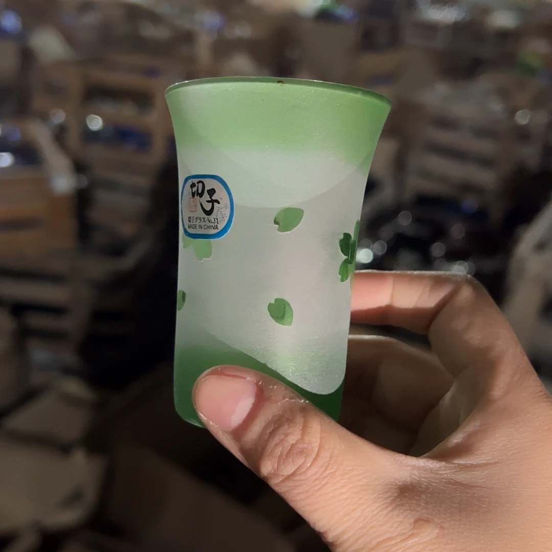 水晶玻璃平底款微瑕一个