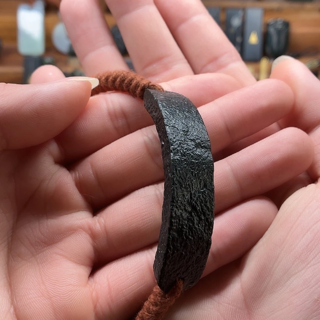 雪***线和田玉未镶嵌颈饰