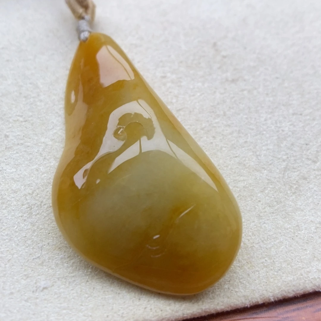 翡翠未镶嵌颈饰吊坠31
