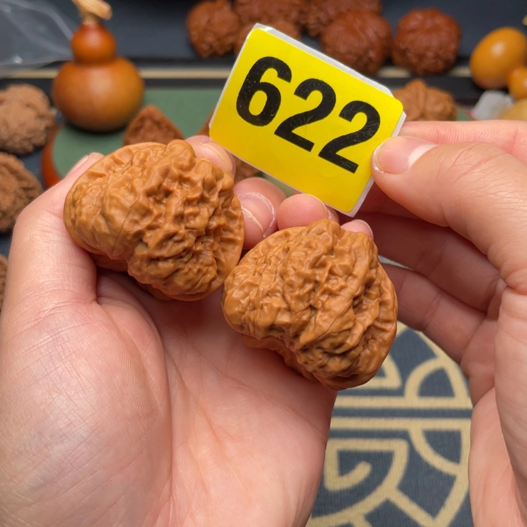 文玩核桃吊坠40蛤蟆头622号