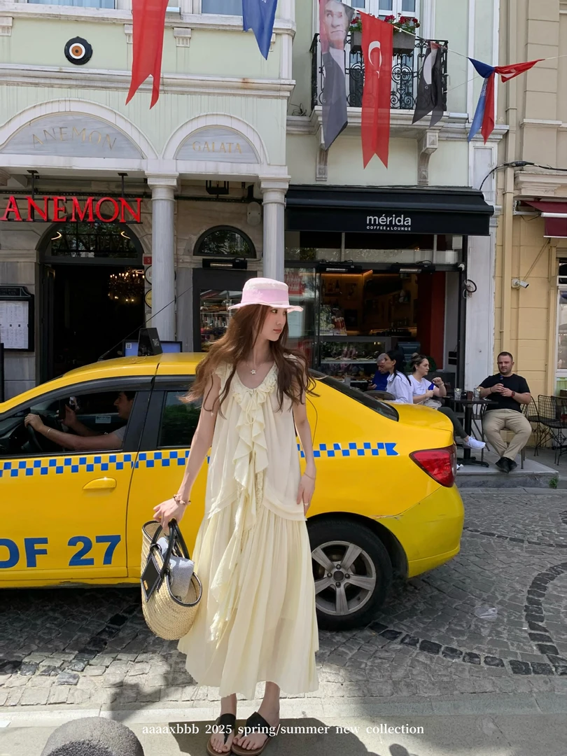 aaaaxbbb 油画褶皱 重工花边无袖气质法式连衣裙简约全棉白色长裙