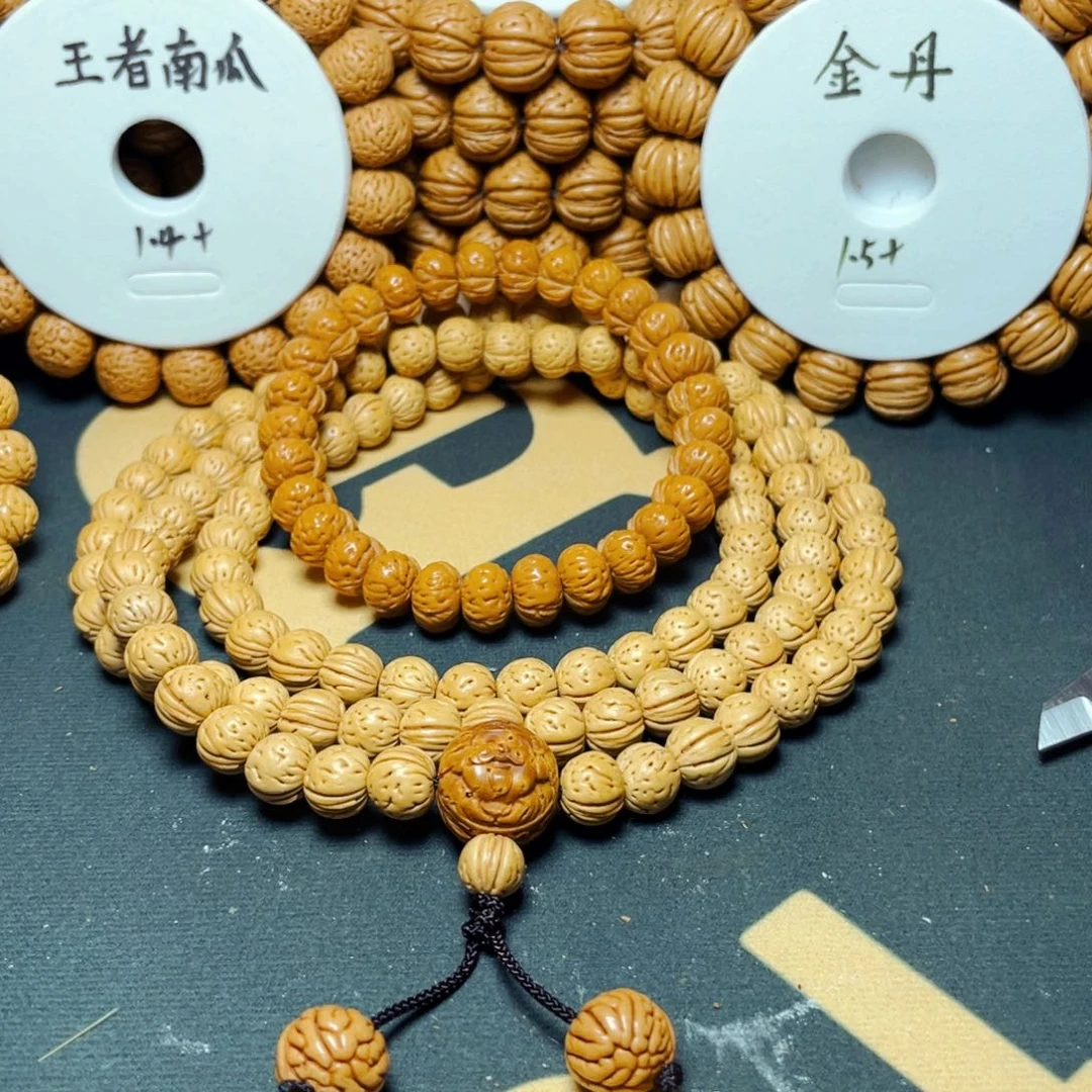 S***l桃木脖挂桃核，皮质好，OK复发