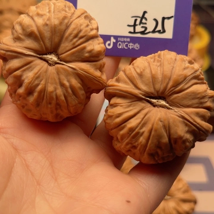 吊坠文玩核桃流**亨文玩核桃25