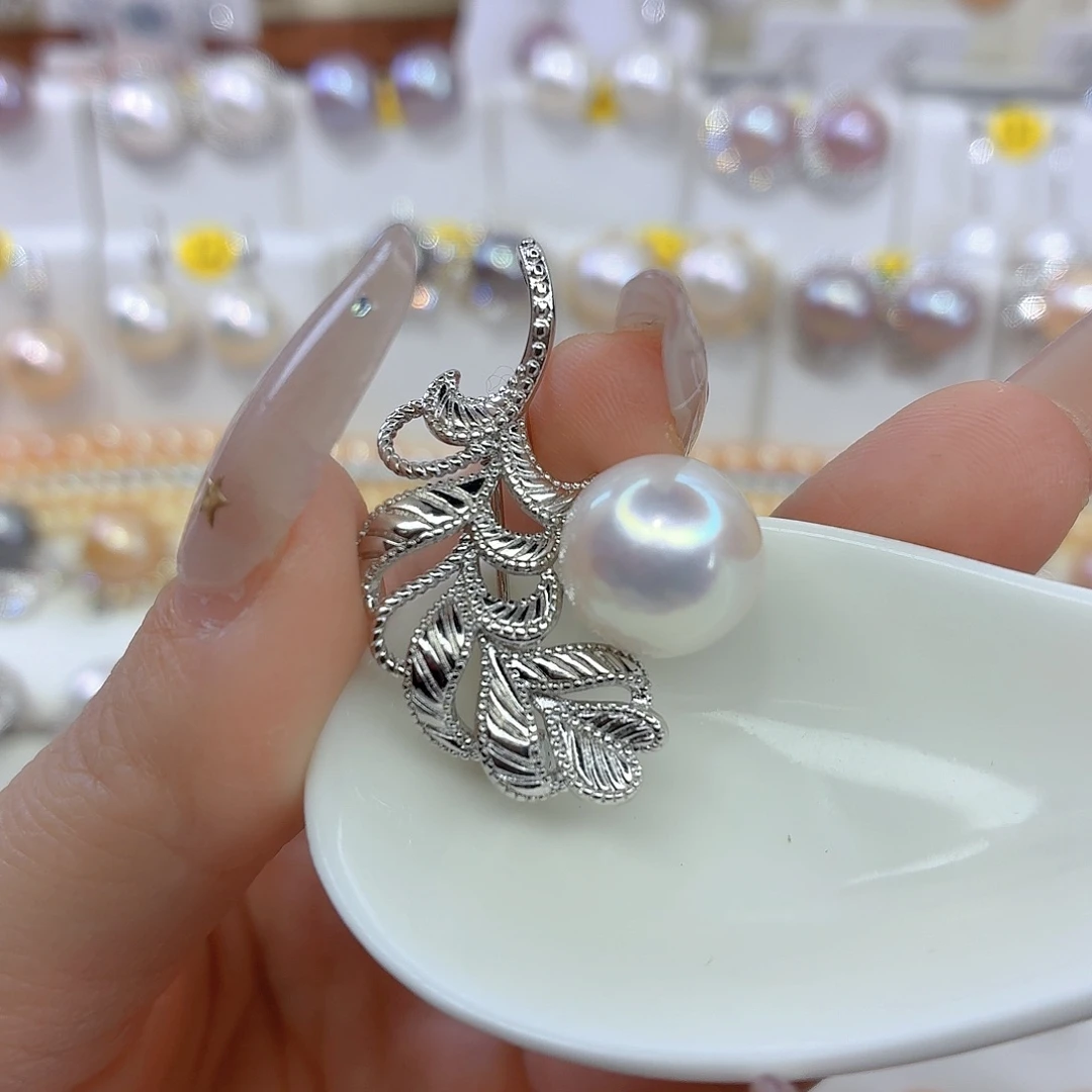 合金颈饰淡水珍珠