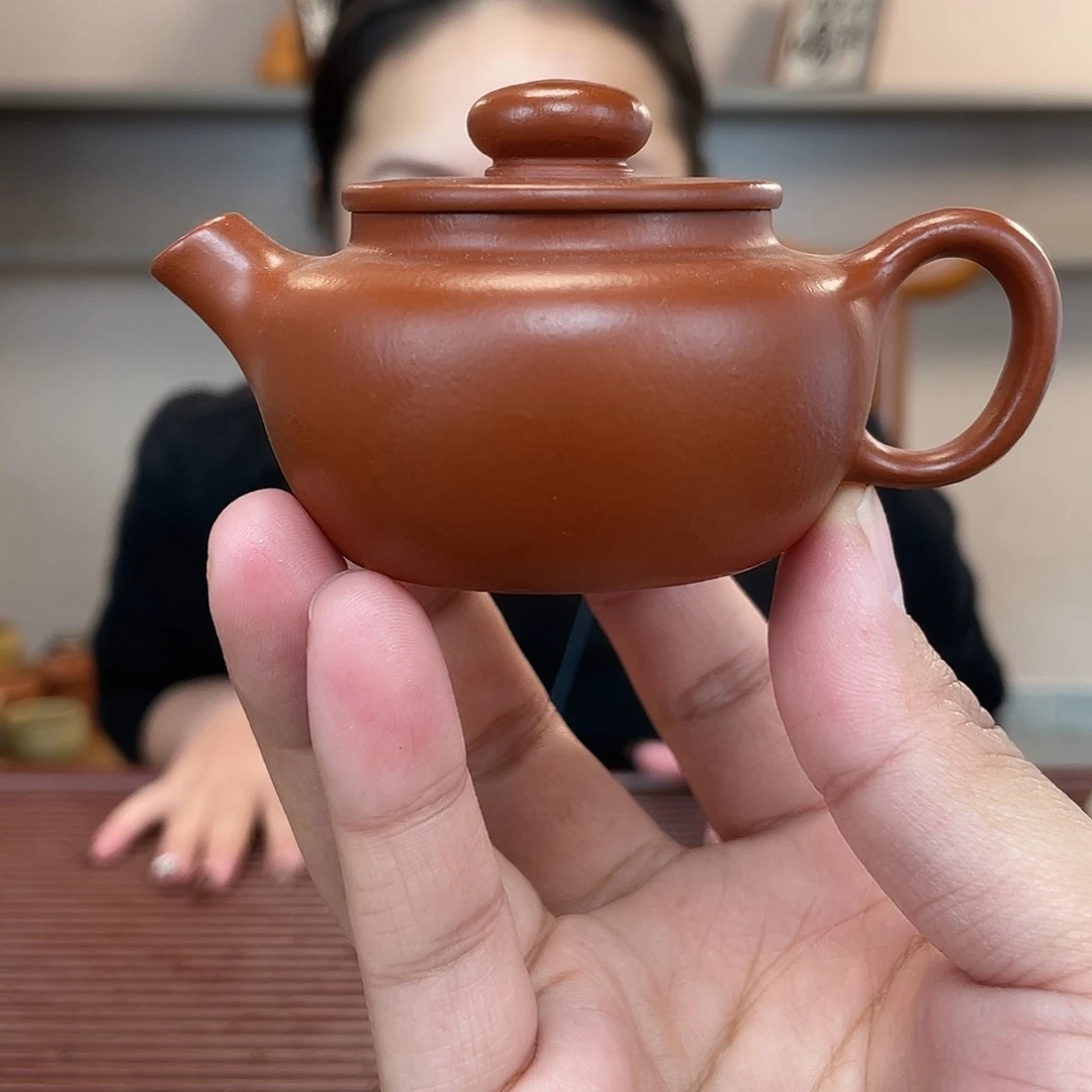 紫砂茶杯看**汉今天下午