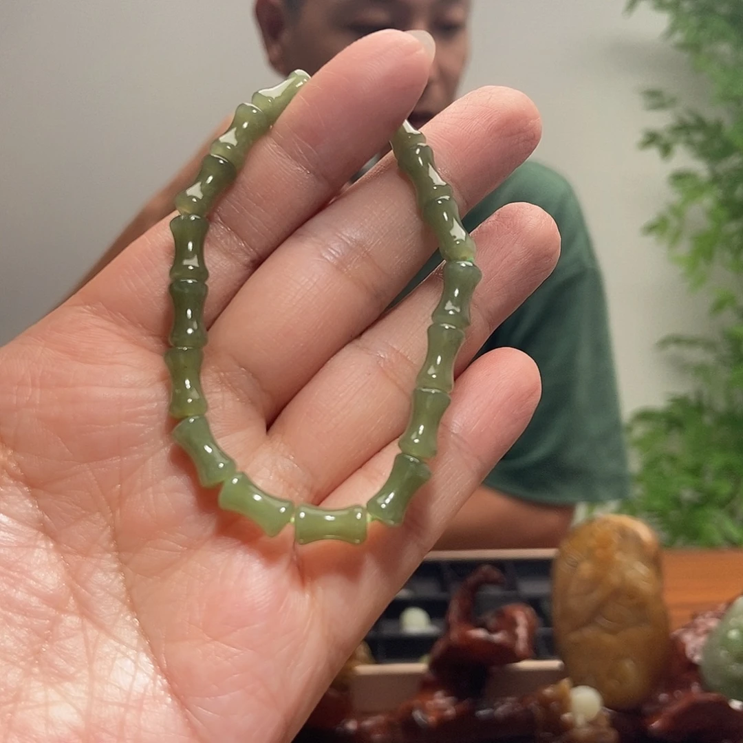 手串未镶嵌和田玉