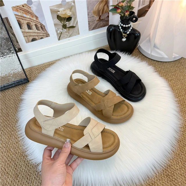 软底防滑凉鞋女2025夏季新款魔术贴时尚复古平底沙滩鞋休闲不累脚