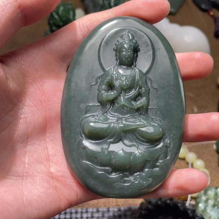 和田玉未镶嵌挂件