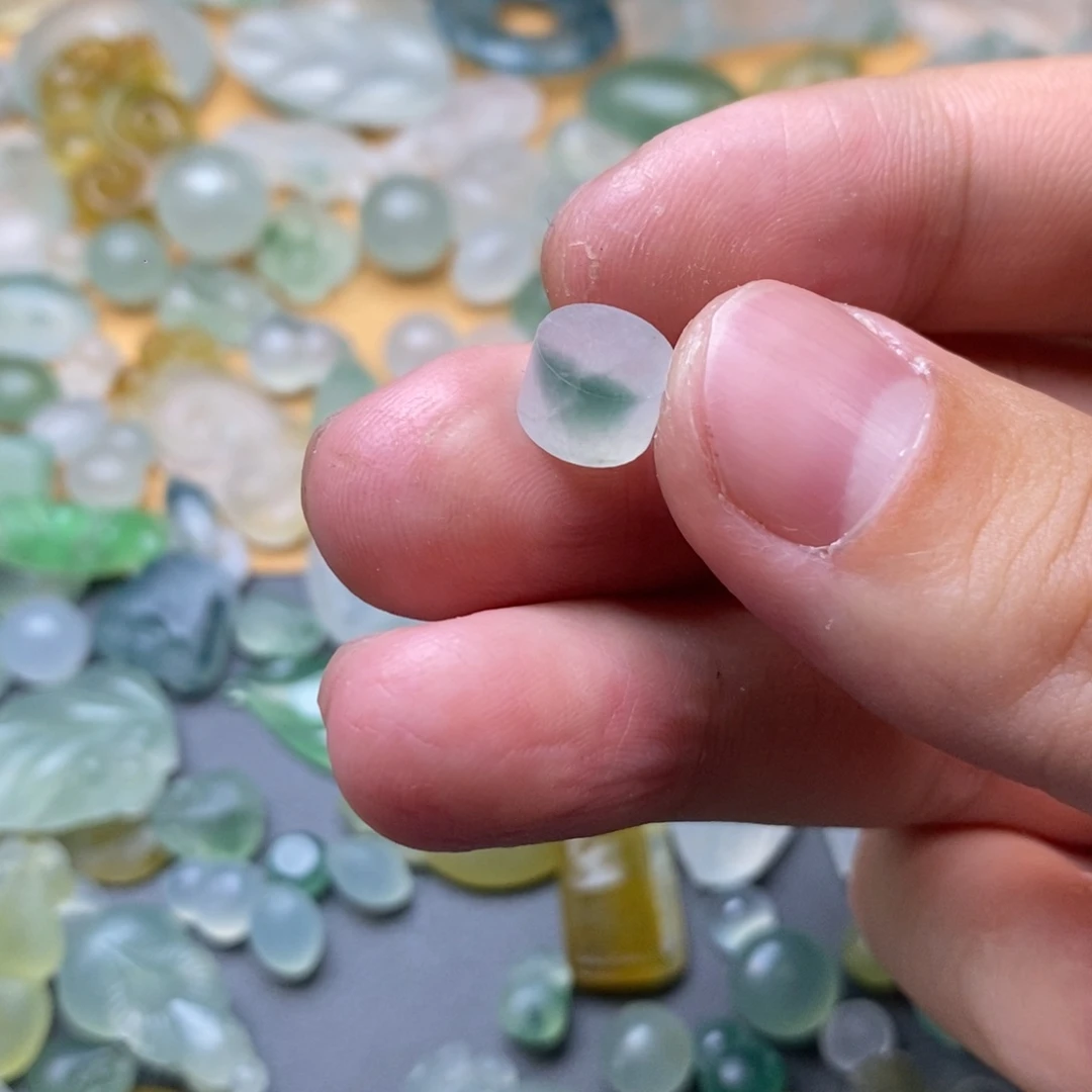 定制翡翠未镶嵌珠子