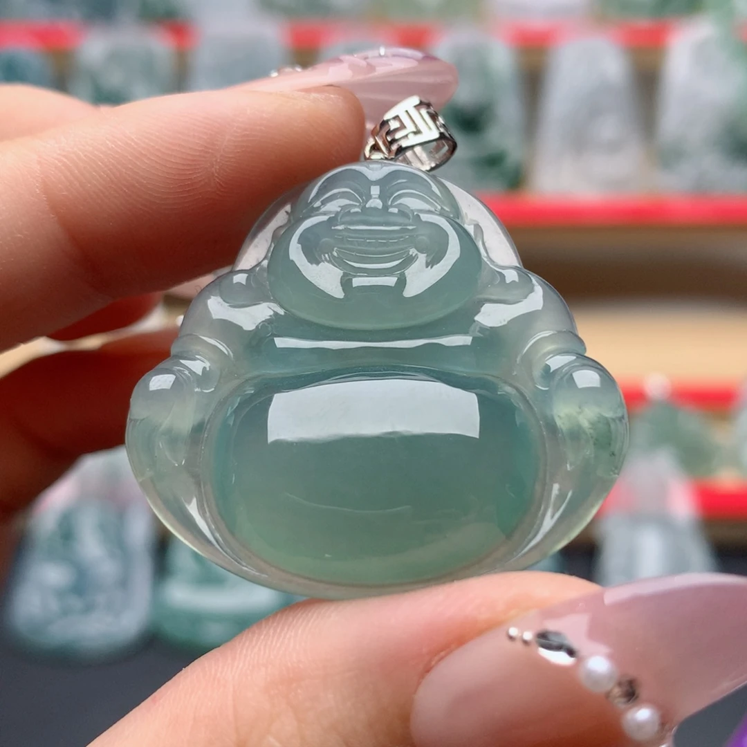 颈饰18K金镶嵌翡翠佛公