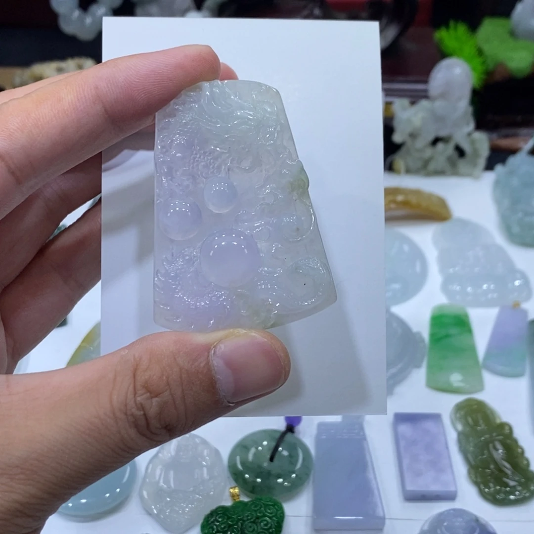 翡翠未镶嵌吊坠(不含链)龙牌