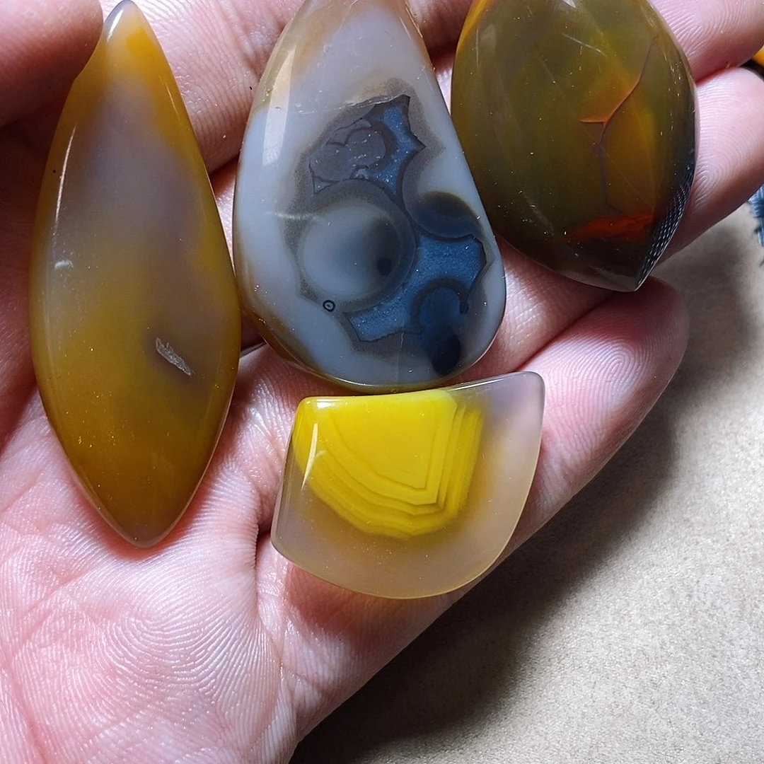 玛瑙/玉髓颈饰未镶嵌阳***Y