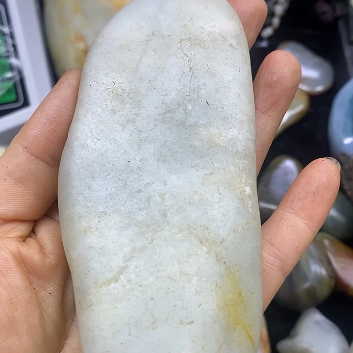 未镶嵌和田玉（糖玉）挂件