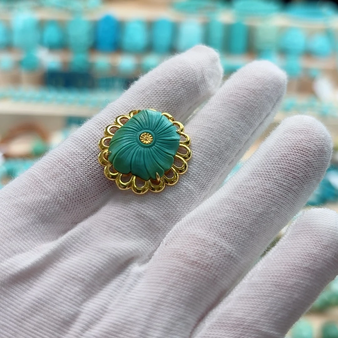 绿松石18K金镶嵌珠宝奇石