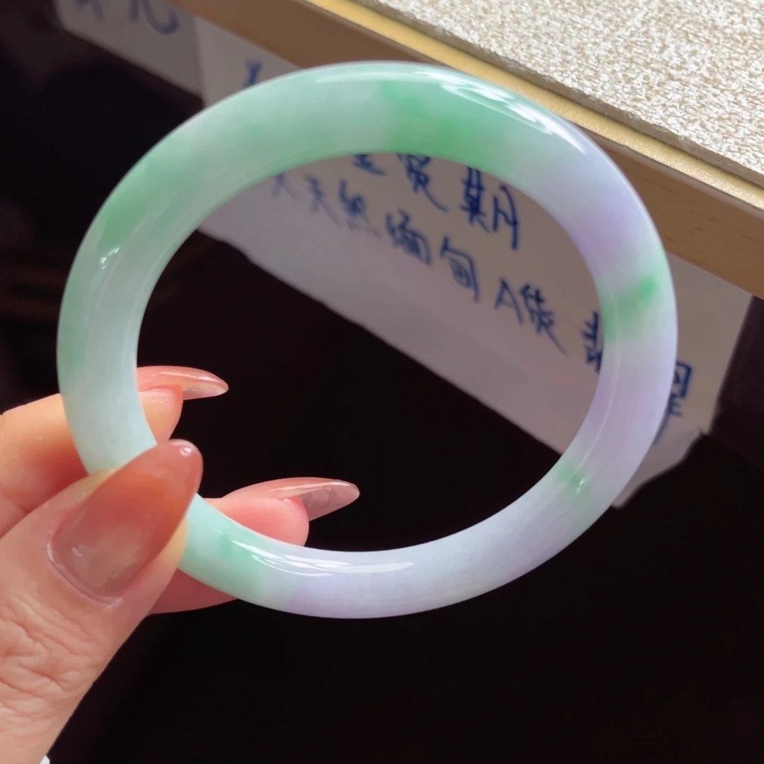 翡翠未镶嵌手镯手镯