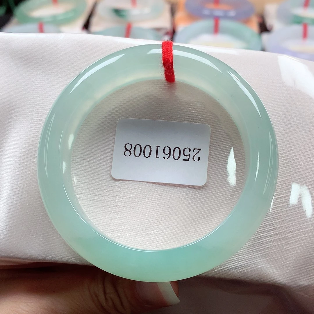 翡翠手镯未镶嵌天然A货翡翠手镯，119号