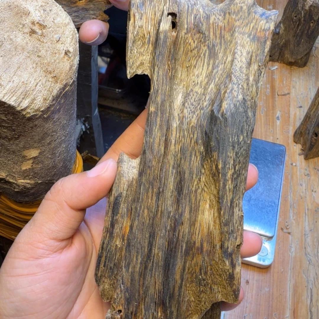 点***滴沉香块料沉香块料79k