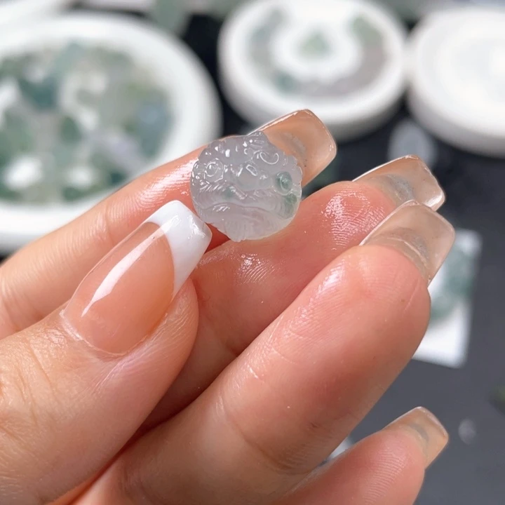 定制翡翠未镶嵌天然翡翠