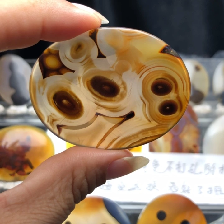 合金玛瑙/玉髓珠宝奇石45
