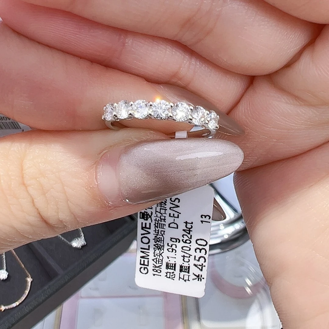 实验室培育钻石18K金镶嵌