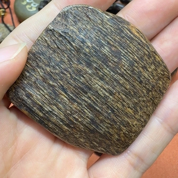 大叶紫檀（黑酸枝木类）