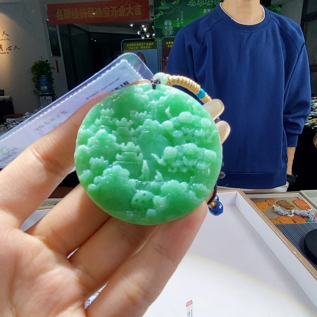 颈饰未镶嵌翡翠翡翠