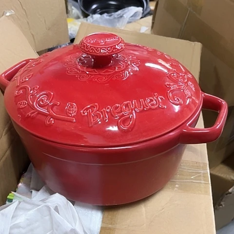 微瑕，明火，口径24厘米，高度11，3L盖子有晃动