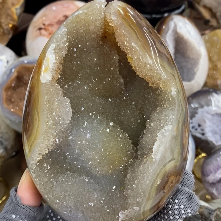 紫晶未镶嵌珠宝半成品