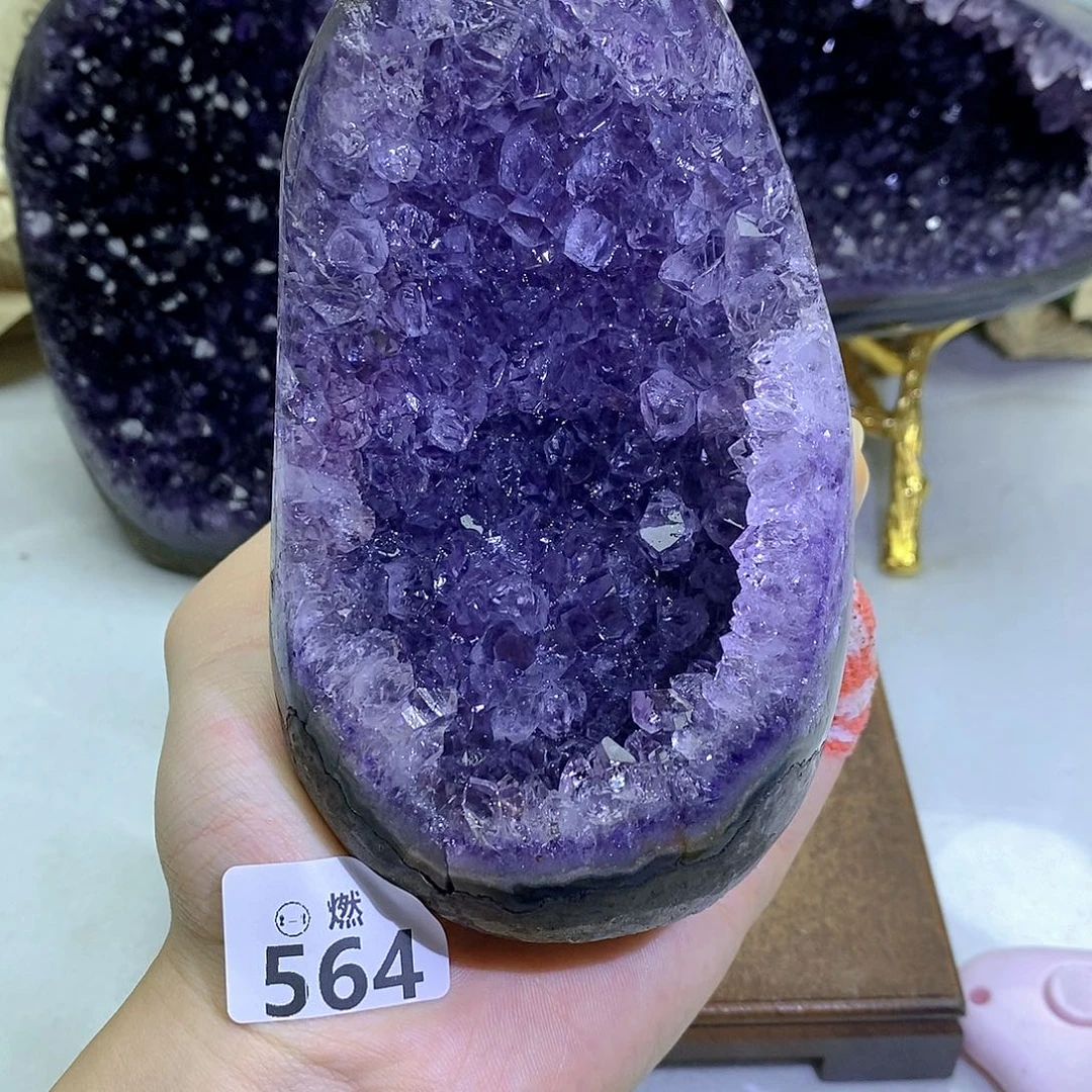 紫晶大型摆件（非配饰）未镶嵌