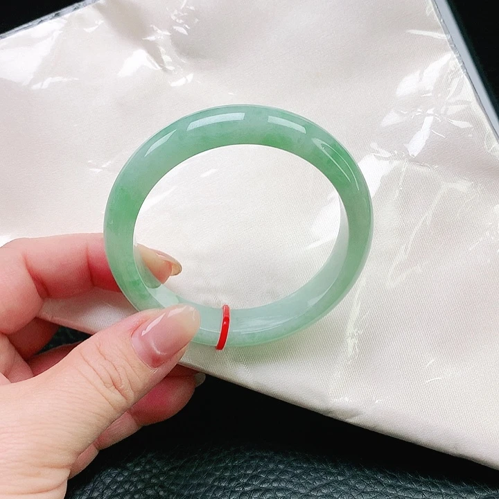 未镶嵌手镯翡翠翡翠050