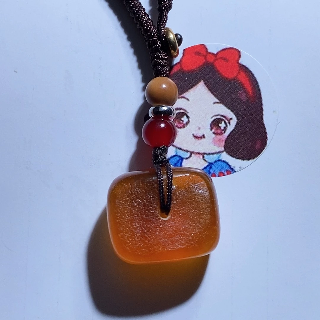 未镶嵌琥珀珠宝奇石