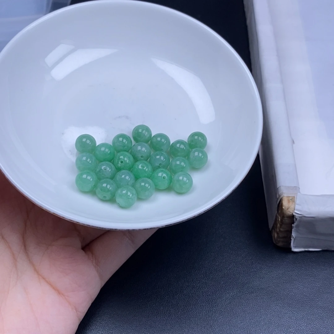 飘***飘翡翠未镶嵌颈饰天然翡翠