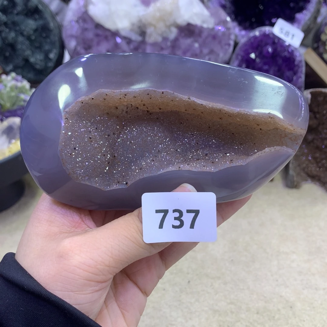 紫晶未镶嵌大型摆件（非配饰）