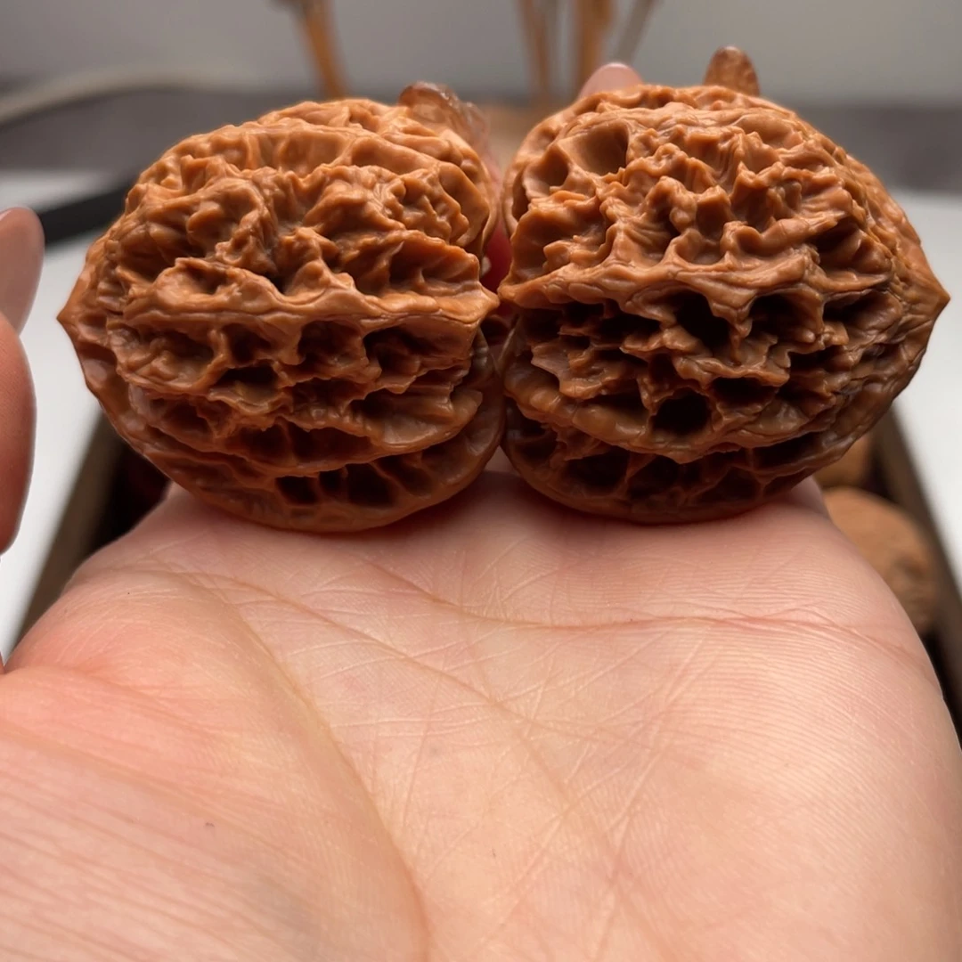 桃核把件洲雪龙纹精配39