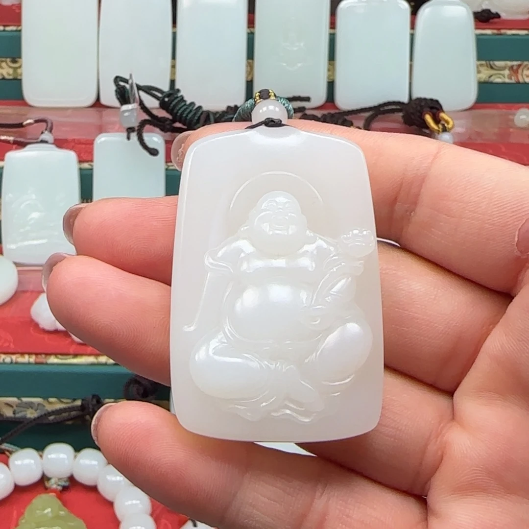 和田玉未镶嵌挂件微****刘