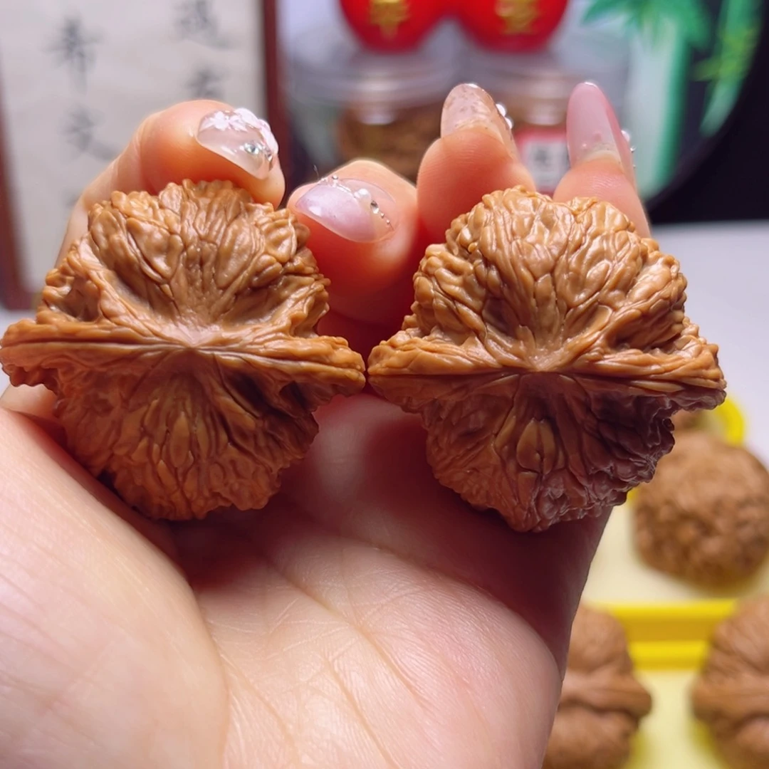 文玩核桃吊坠42尺球磨