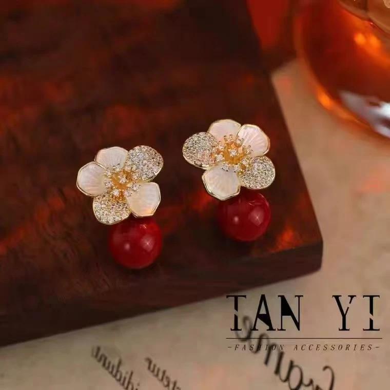 铜合金合成锆石耳饰 028B红色女式女士耳环上档次轻奢花花耳钉