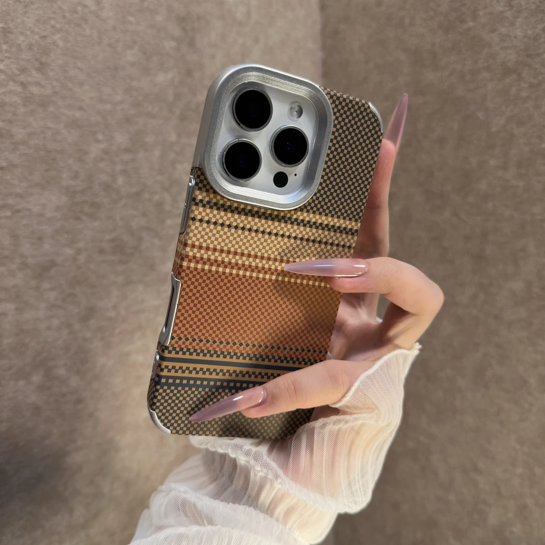 凯夫拉碳纤维纹适用苹果17promax手机壳全包iPhone16简约15小众14