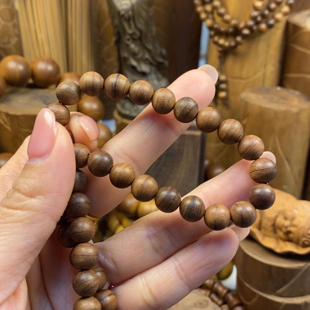 檀香木手串/手链L****?老山檀香0.8奶香
