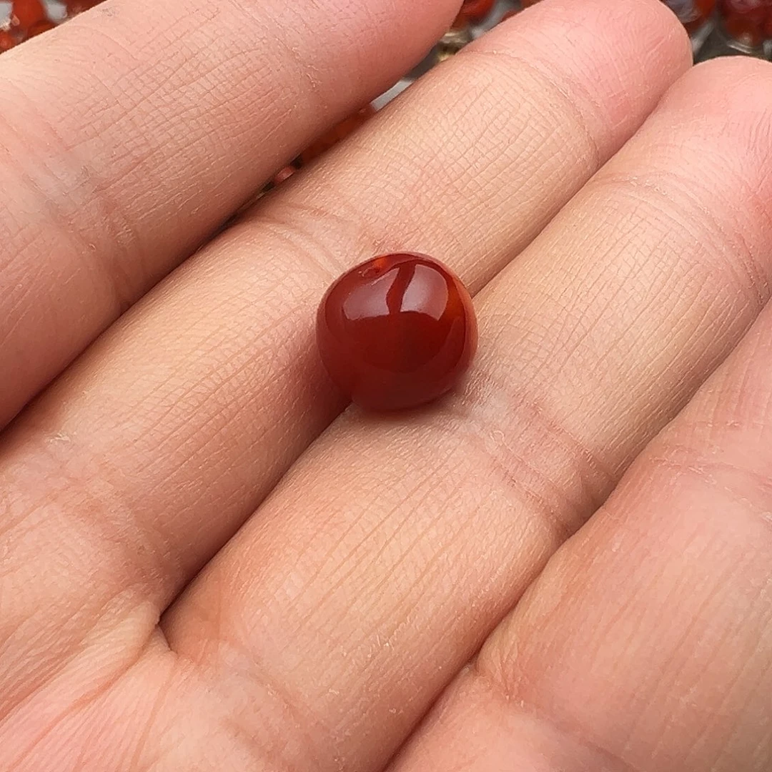 南红玛瑙珠子未镶嵌金**材