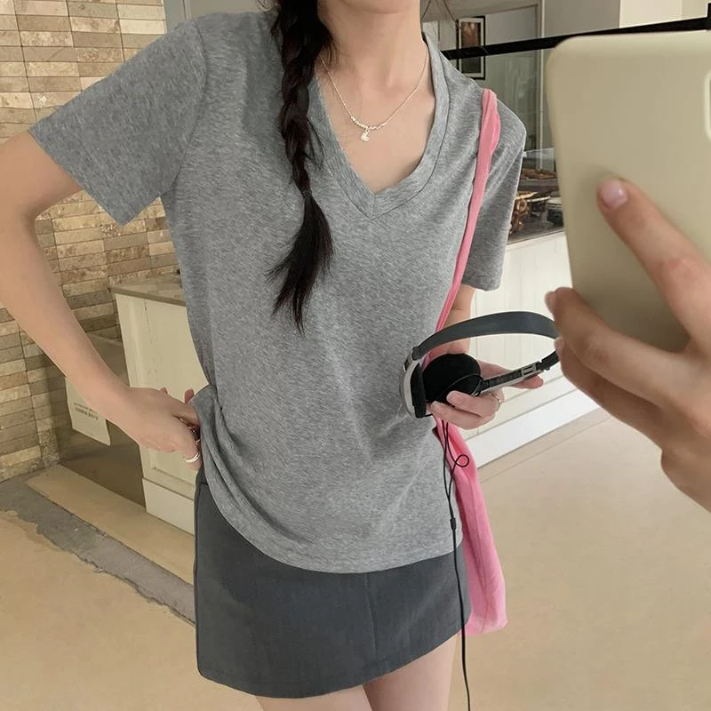 宽松慵懒防晒罩衫轻薄宽松V领短袖T恤女春夏设计感小众别致上衣潮