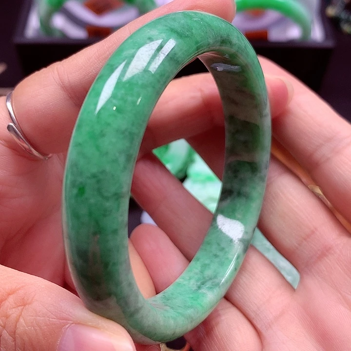 未镶嵌手镯翡翠翡翠