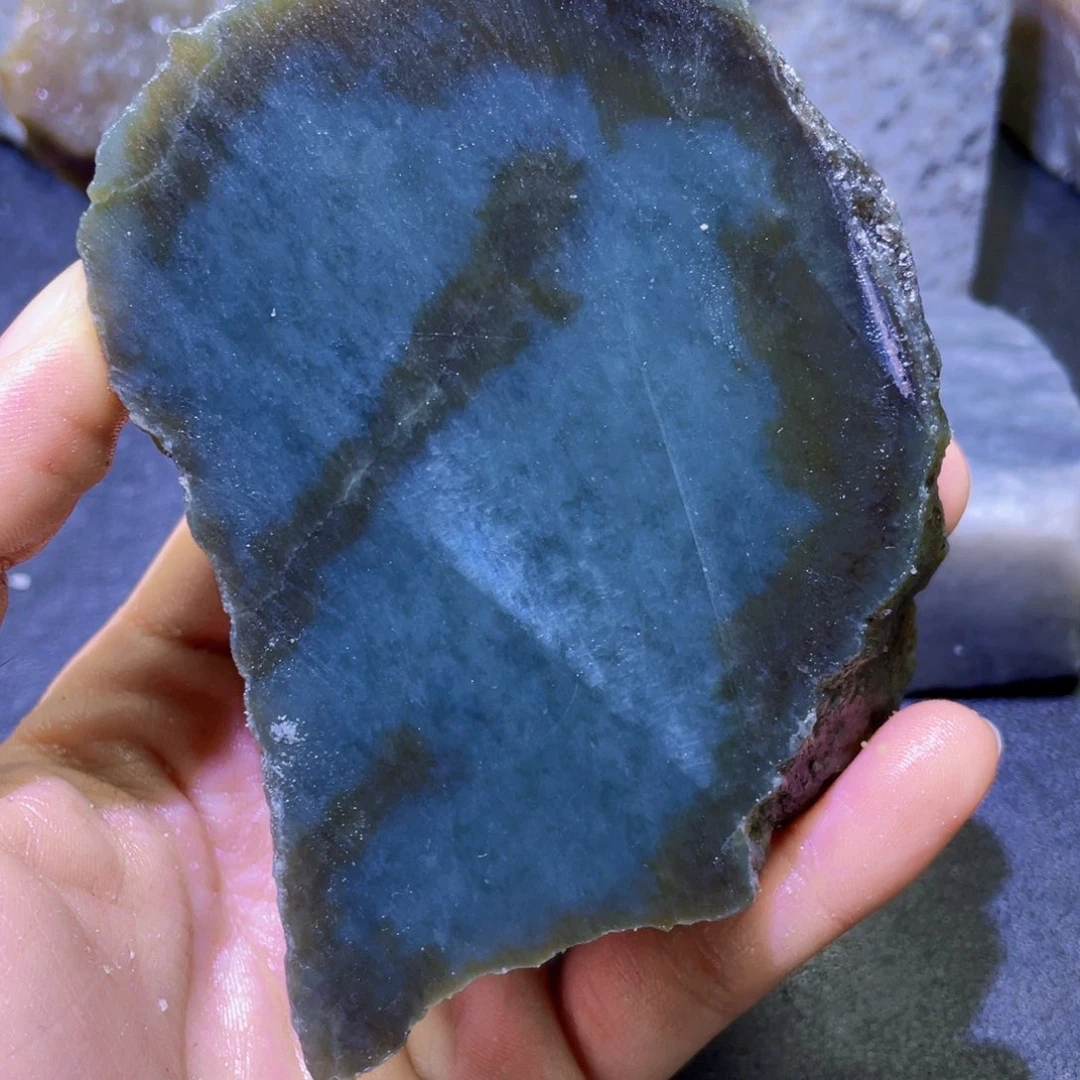 和田玉未镶嵌珠宝半成品