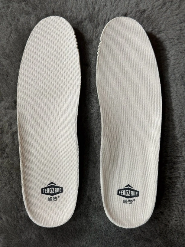 欧索莱材质足弓支撑杯型缓震舒适鞋垫