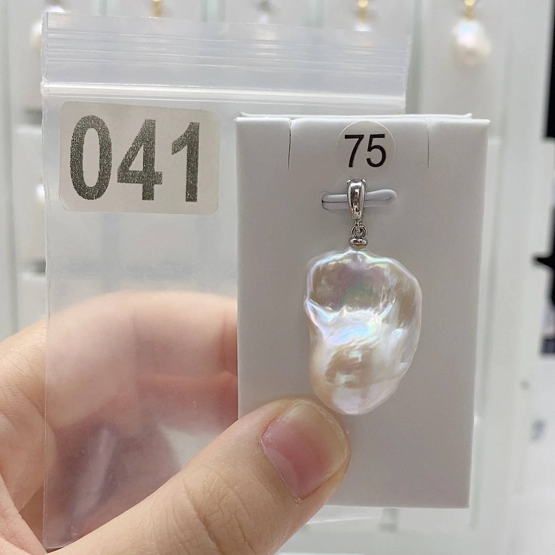颈饰合金淡水珍珠